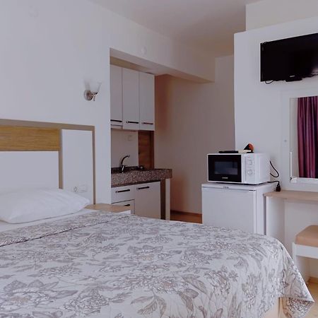Parla Apart Hotel Кешме Экстерьер фото